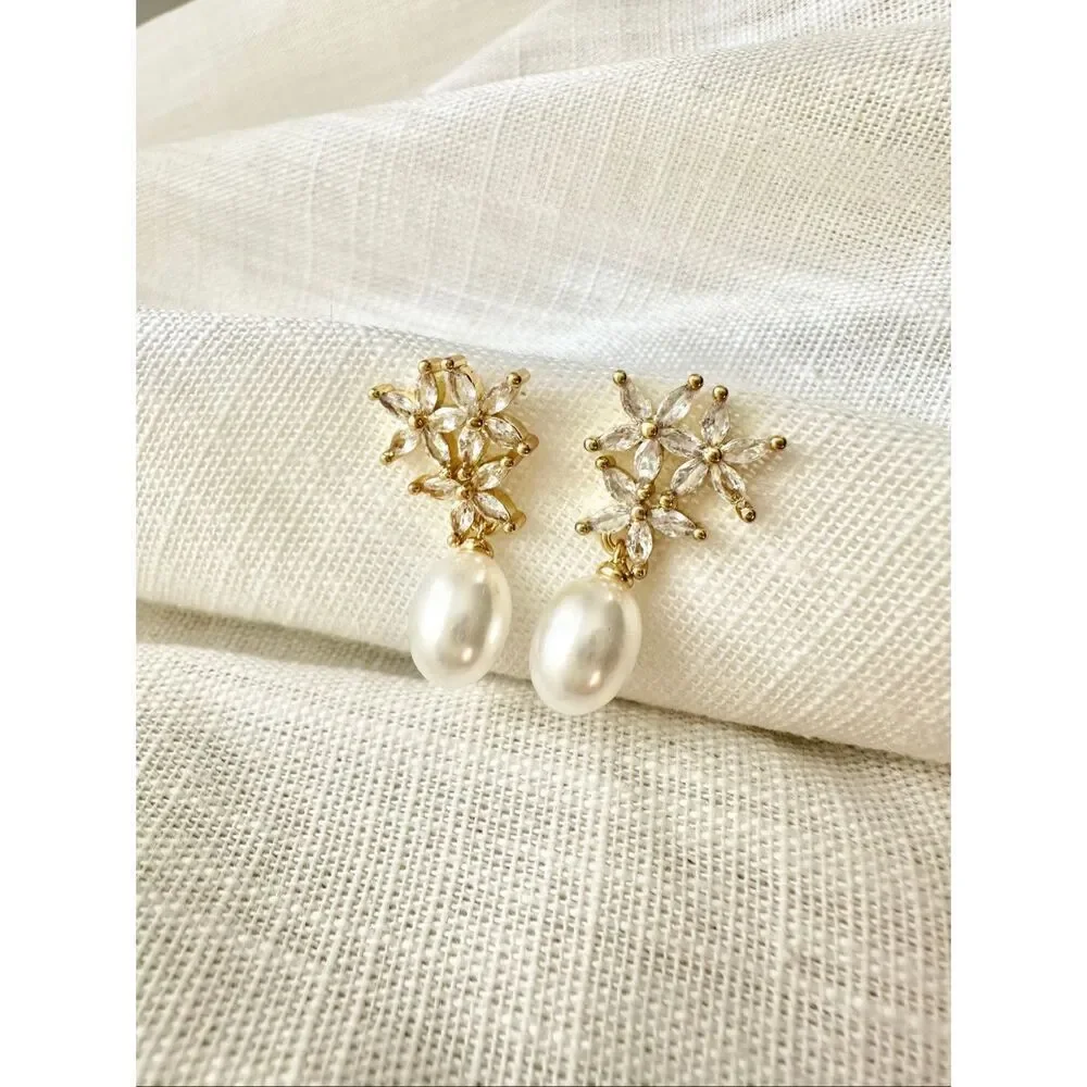 Cubic zirconia flower dainty pearl dangle earrings